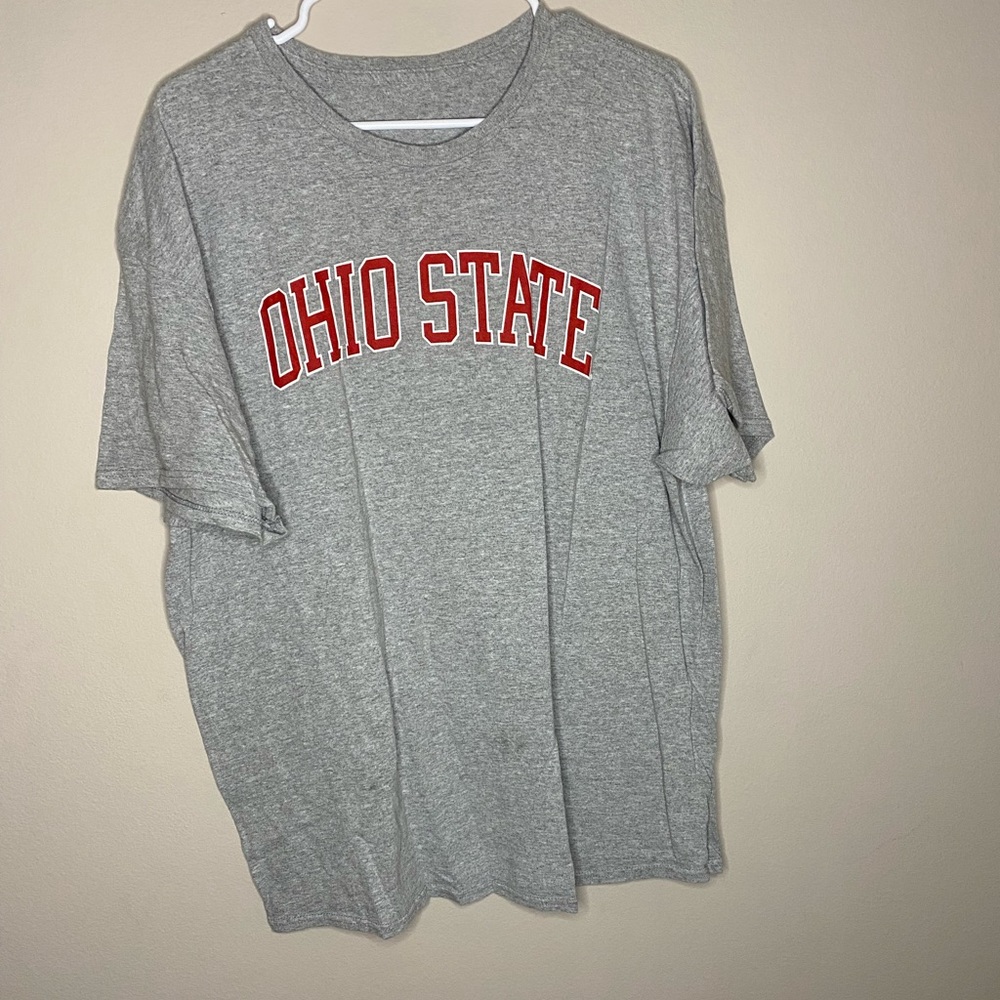 graphic t shirt